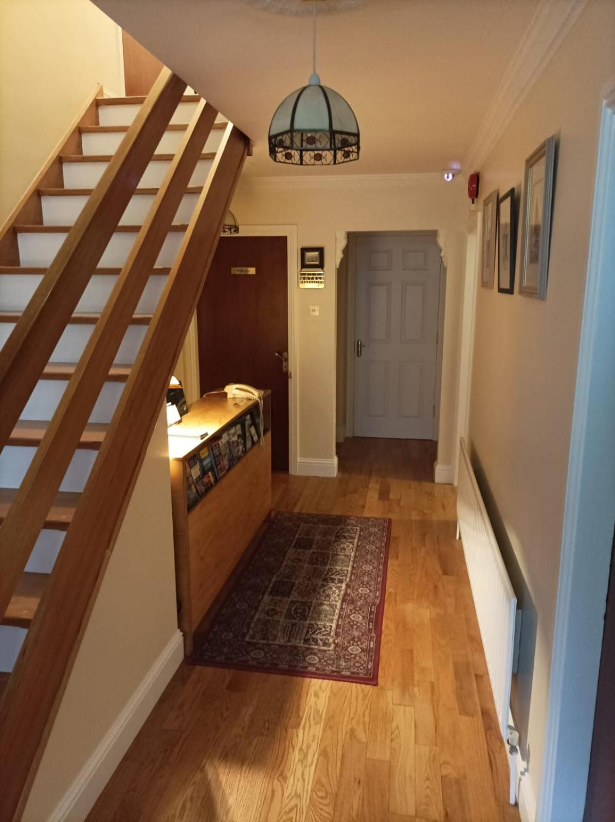 Mountain View Guesthouse อูคเทอราร์ด ภายนอก รูปภาพ