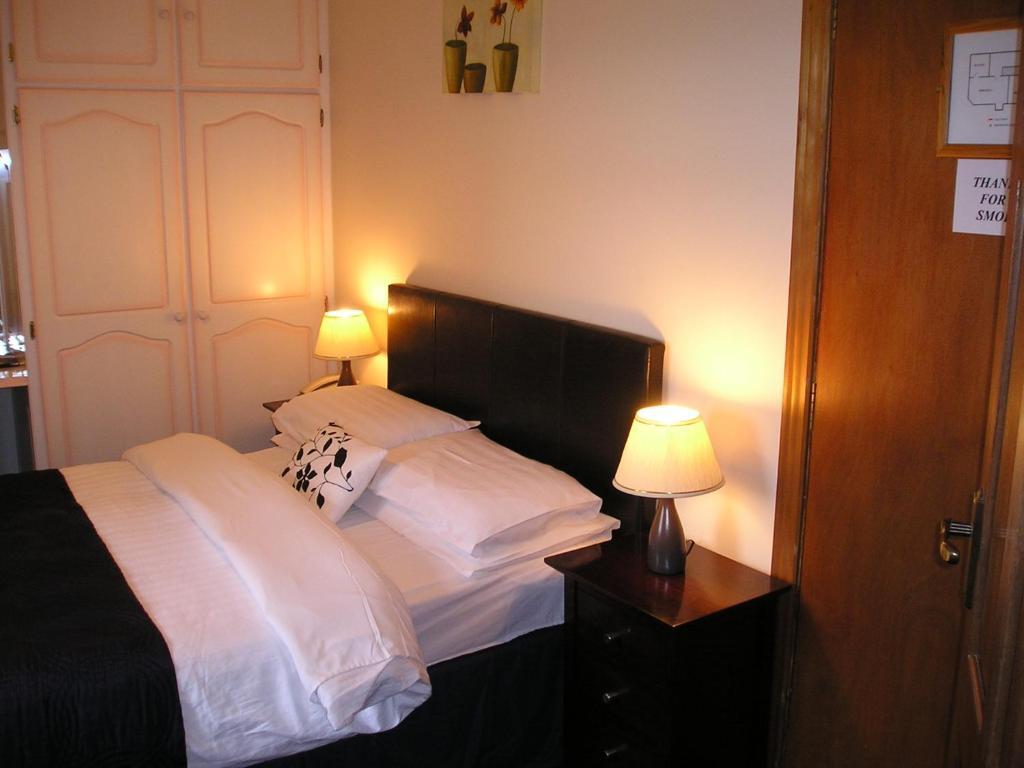 Mountain View Guesthouse อูคเทอราร์ด ภายนอก รูปภาพ